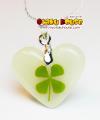 4 Leaf Lucky Clover Necklace - Heart Glow-in-the-Dark