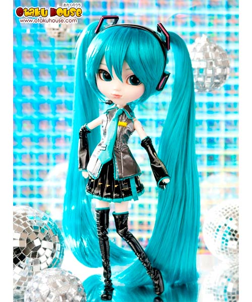 From Vocaloid comes this Pullip Hatsune Miku brought to you by Groove